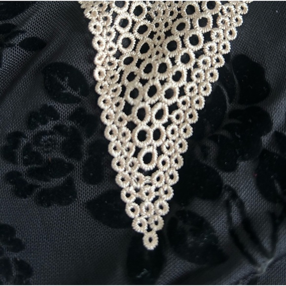 (NWT) Bloomchic - Black Floral Long Sleeve Top - Picture 7 of 9